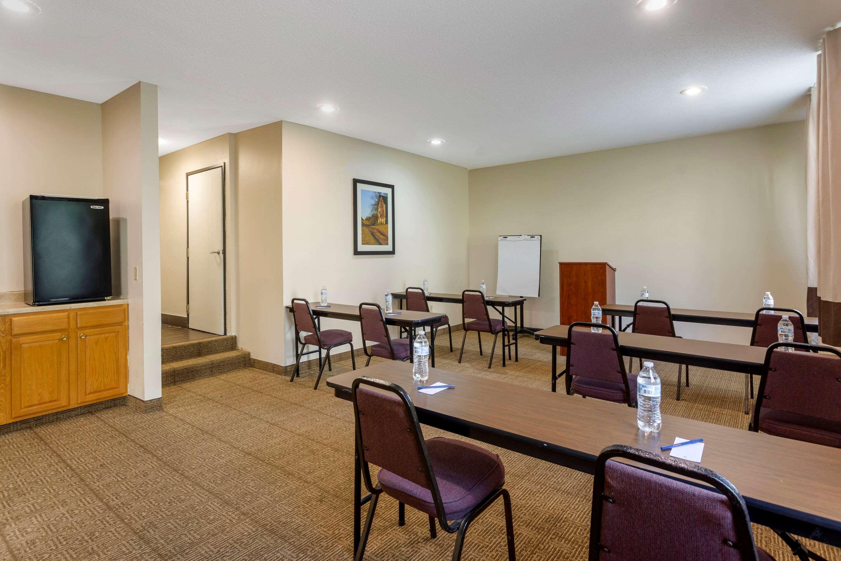 Comfort Inn Somerset Bagian luar foto